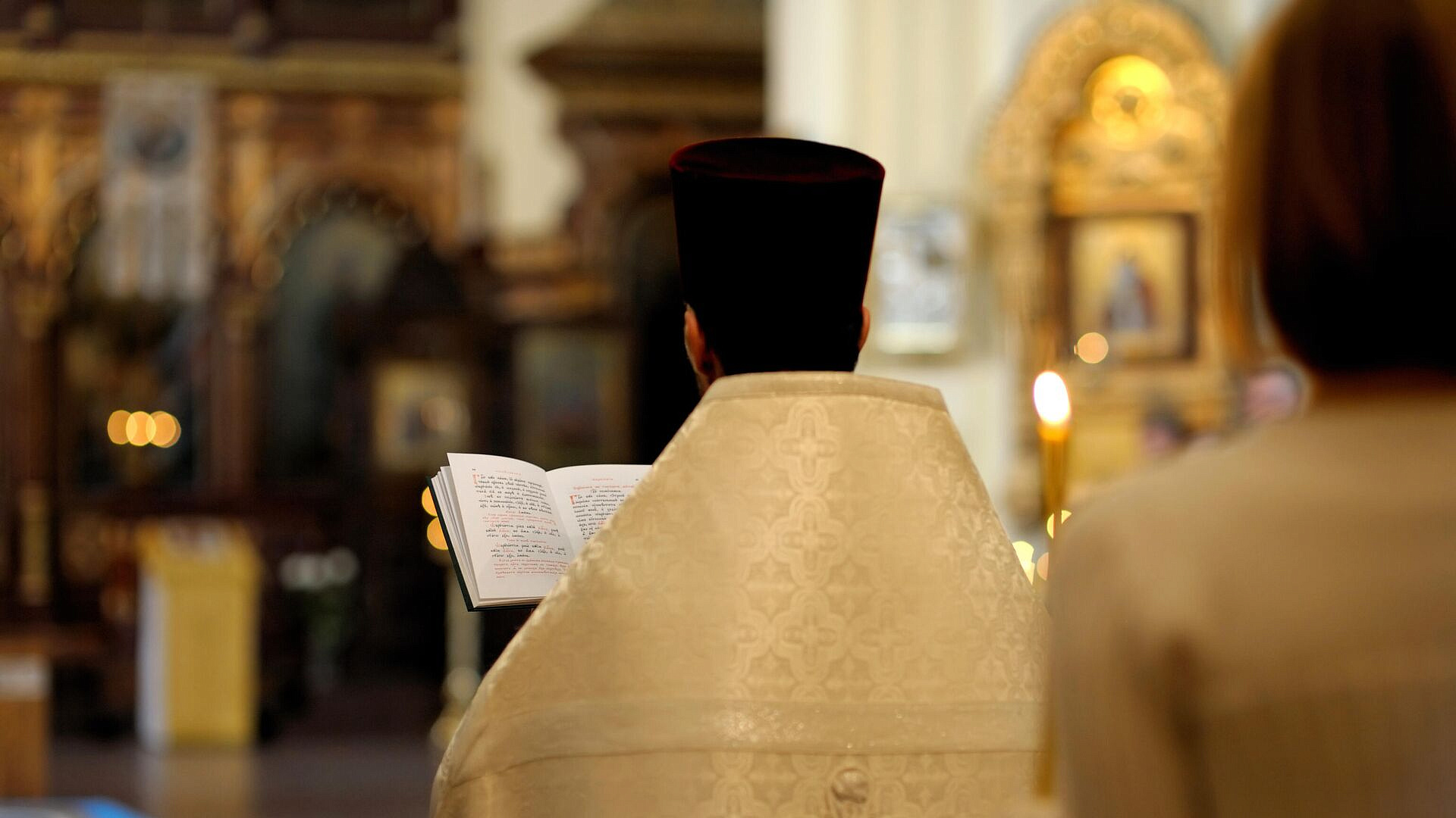 В РПЦ рассказали, зачем венчаться пожилым парам