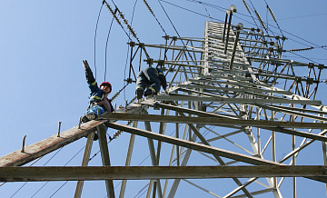 Энергетики устраняют аварии на сетях на юге Приморья