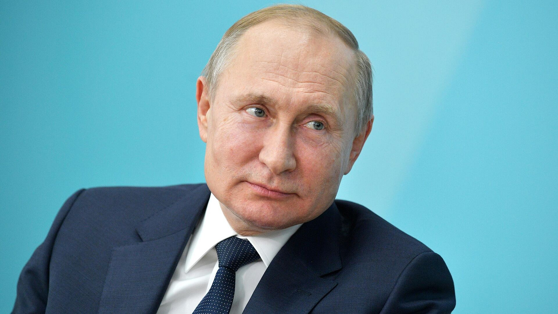 Путин рассказал о дискуссиях между ЦБ и экономическим блоком правительства
