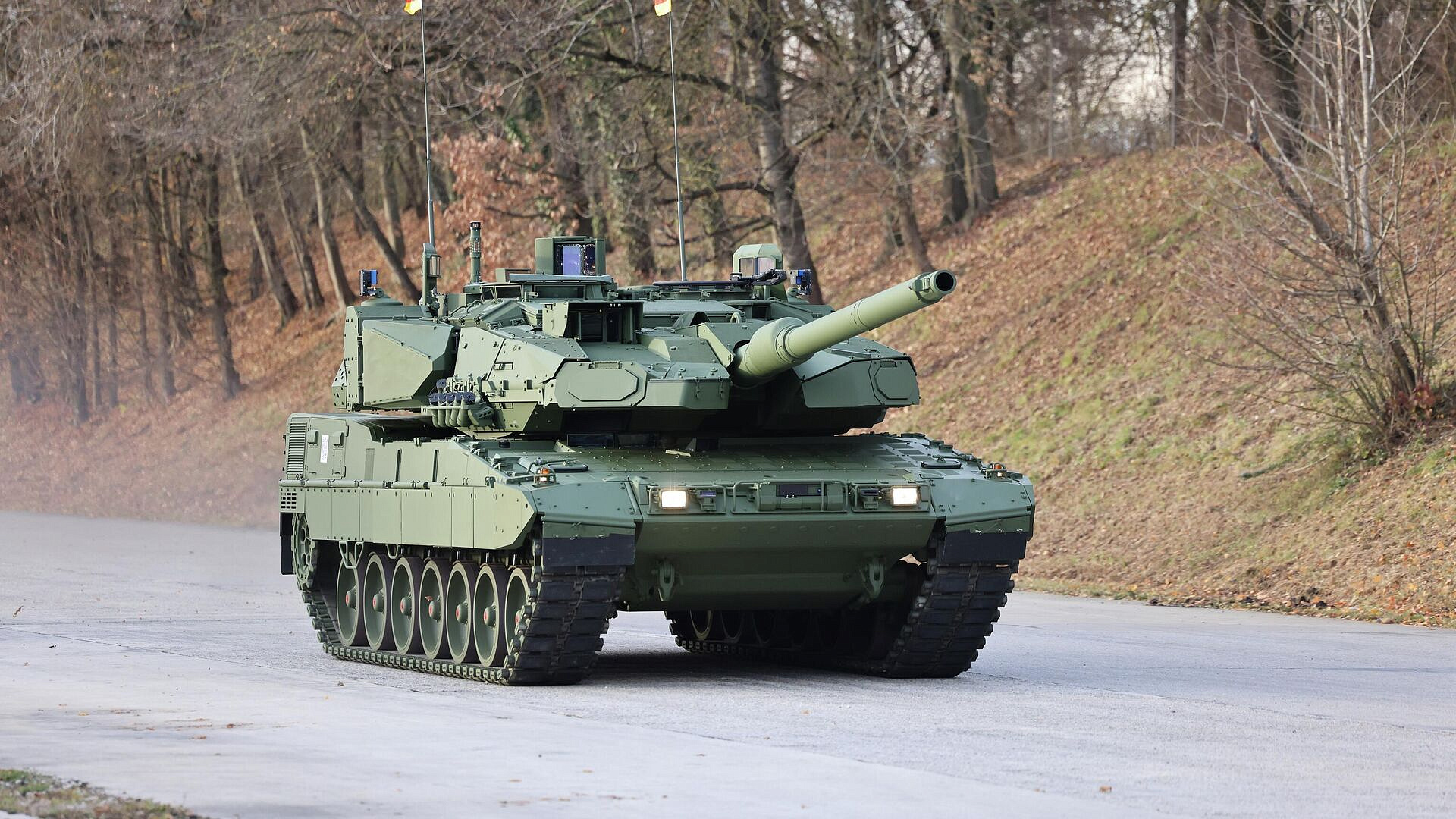 �������� ������� � �������� 44 ����� Leopard 2A8, ������� ����