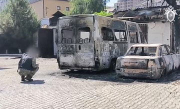 Погибших в Дербенте полицейских и священника представят к орденам Мужества