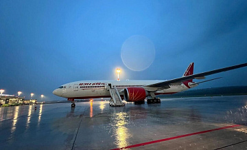 Пассажиры севшего в Красноярске Boeing испытывают проблемы с оплатой
