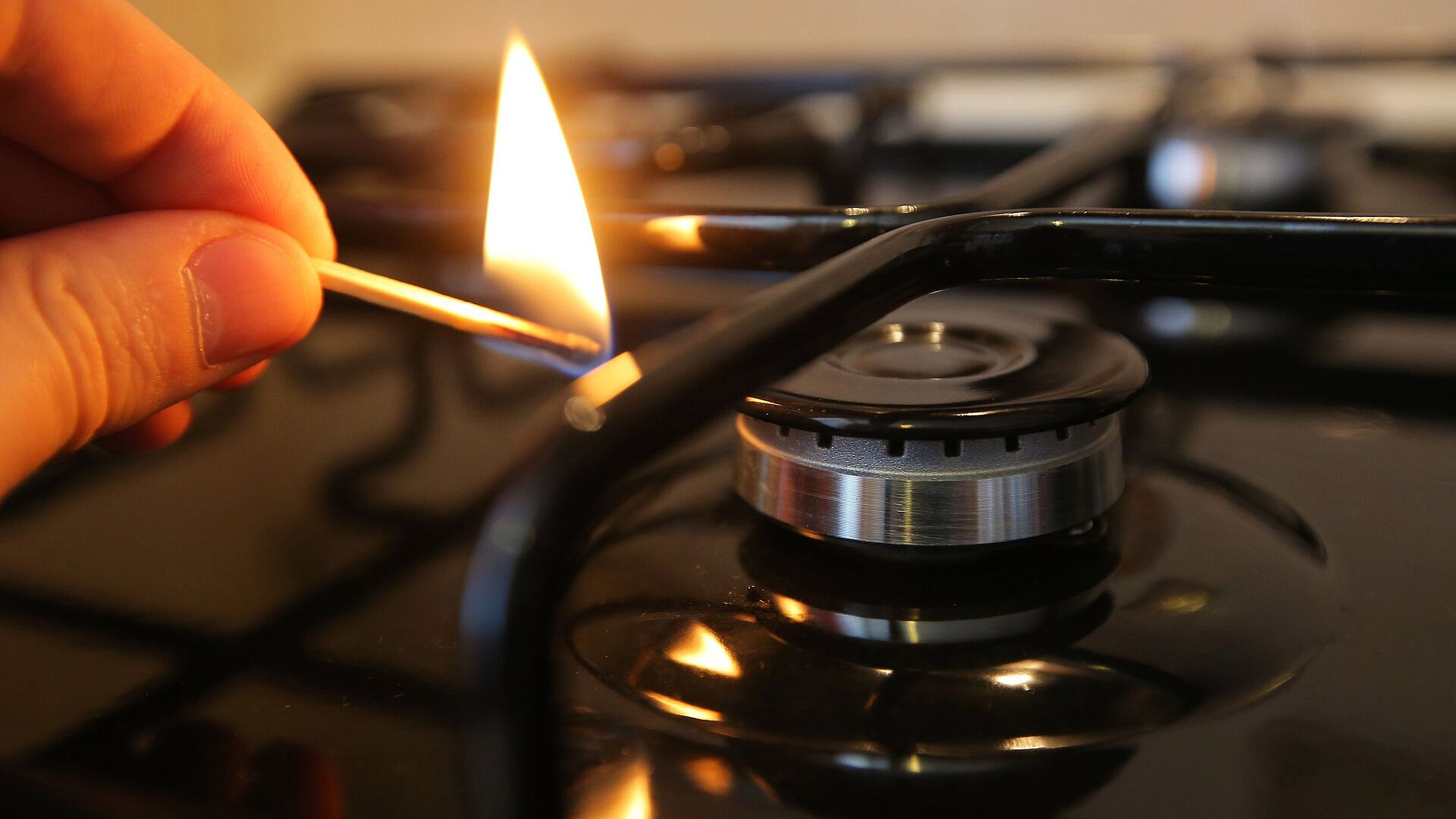 � ���������� ������������ ������������� ��� ����� 50 ��������� ������������