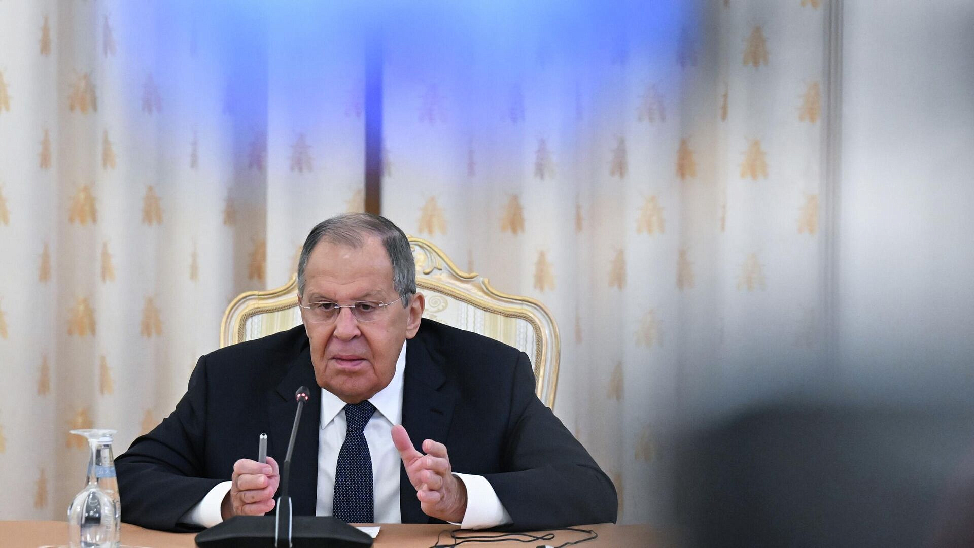 ������ ������ � ���������� ������ ����������� � ������������ ���� � ����