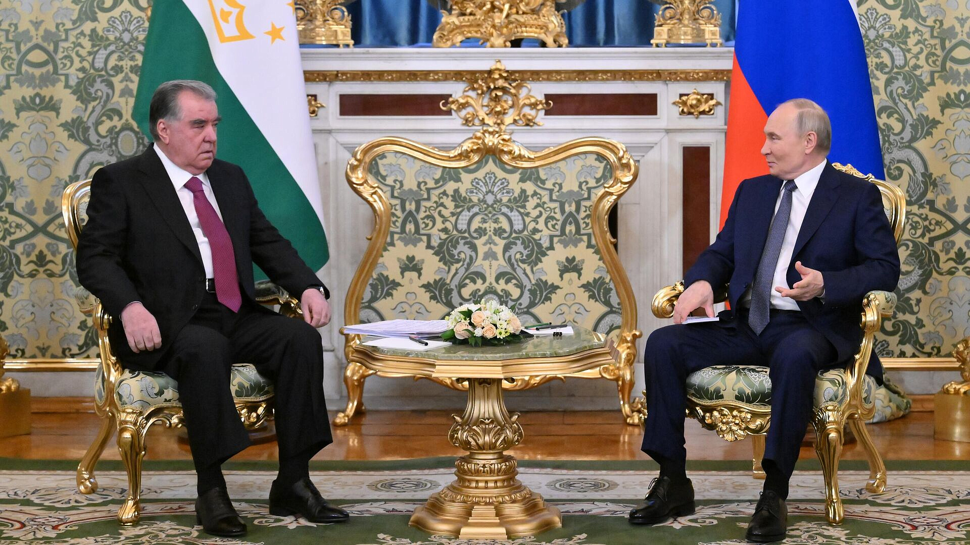 Путин: объемы торговли России и Таджикистана выросли на семь процентов Путин: объемы торговли России и Таджикистана выросли на семь процентов