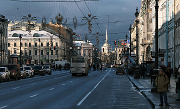 В Петербурге эвакуировали посетителей торгового центра