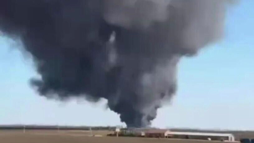 В Ростовской области локализовали пожар на складе с горючими материалами 