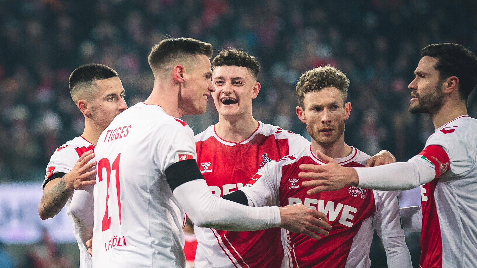 "Кельн" отыграл два мяча в матче с "Айнтрахтом" в матче Бундеслиги