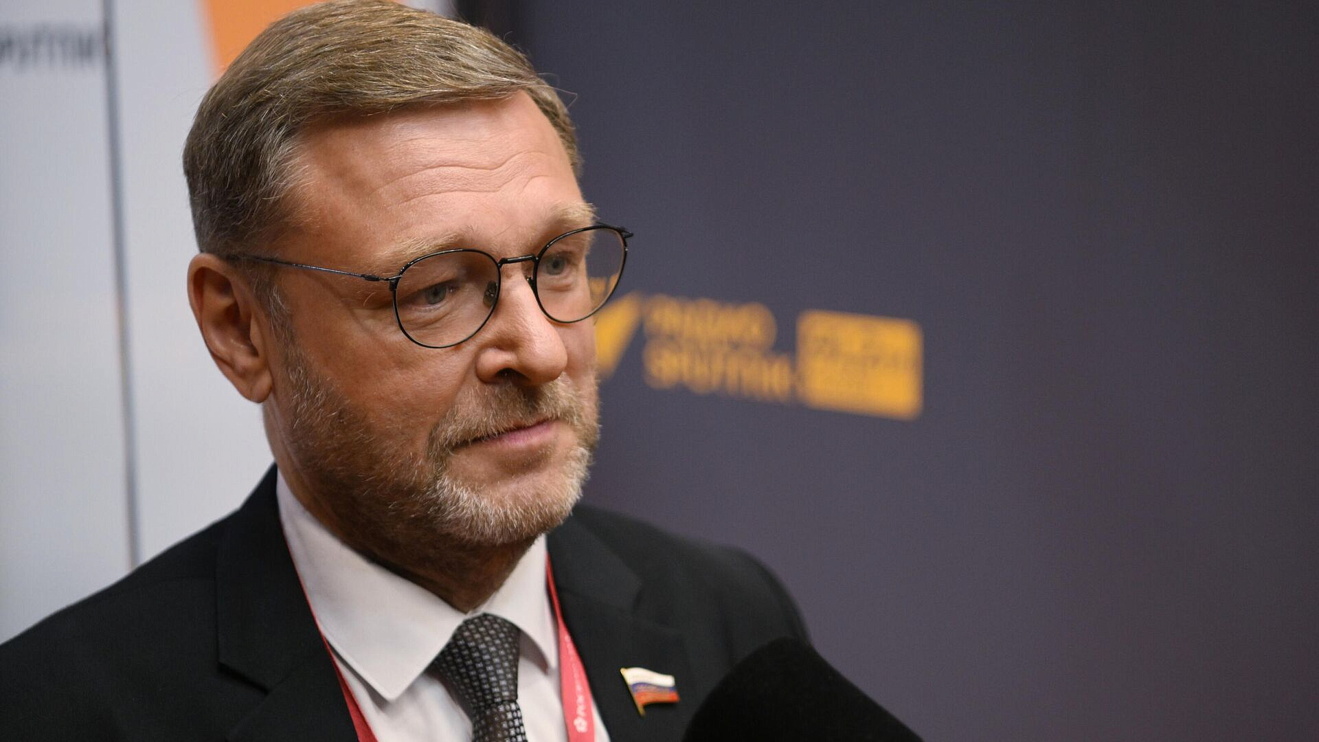 Косачев назвал заявление Кос о Вулине грубым вмешательством в дела Сербии