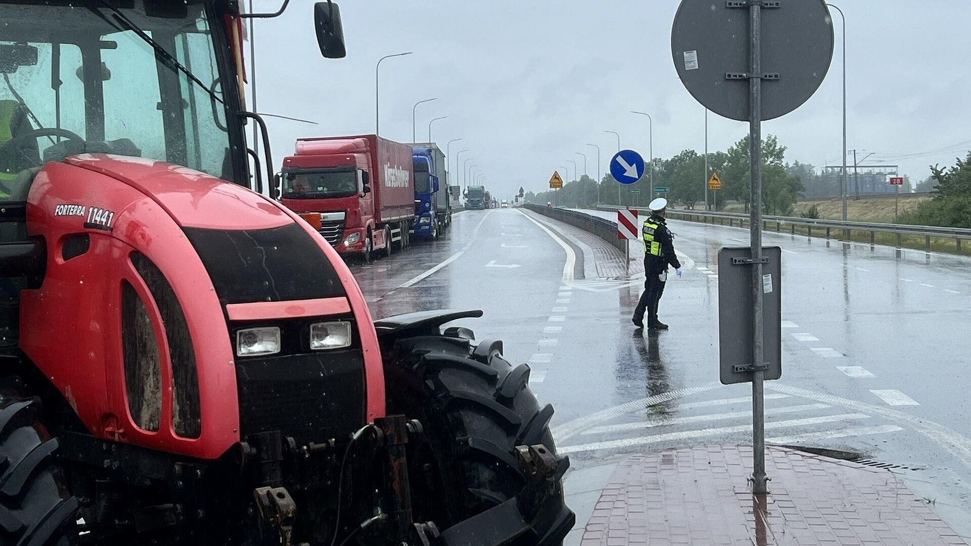 �������� ������� ��������� ����� ������������ ����� �� ������� � ���������