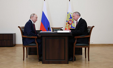 Путин провел встречу с губернатором Петербурга