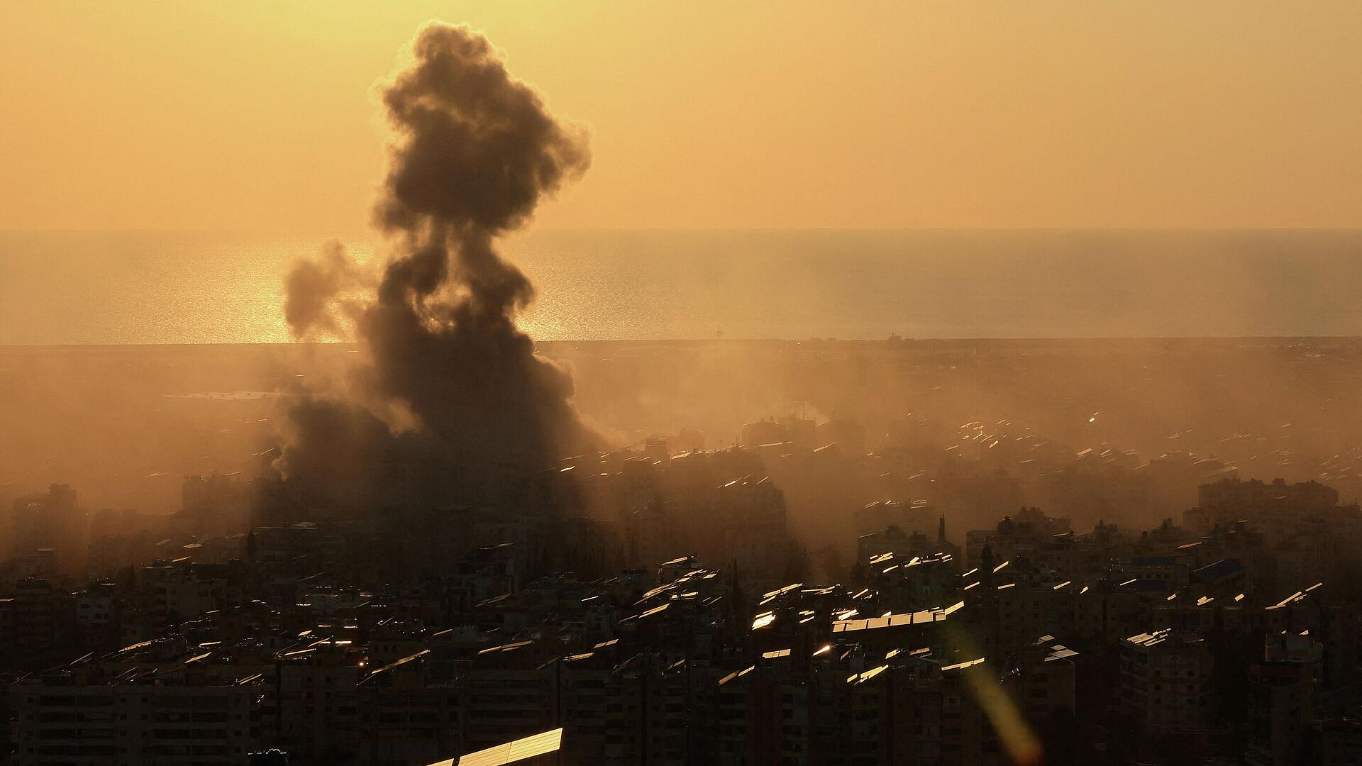 Израиль атаковал электроподстанцию на юге Ливана