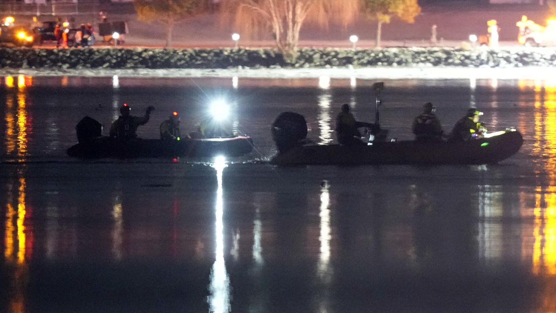 Житель Вашингтона рассказал о столкновении самолета с вертолетом