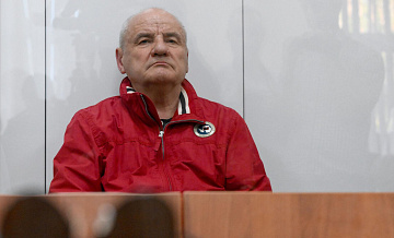 Суд оставил в СИЗО экс-замминистра обороны Попова