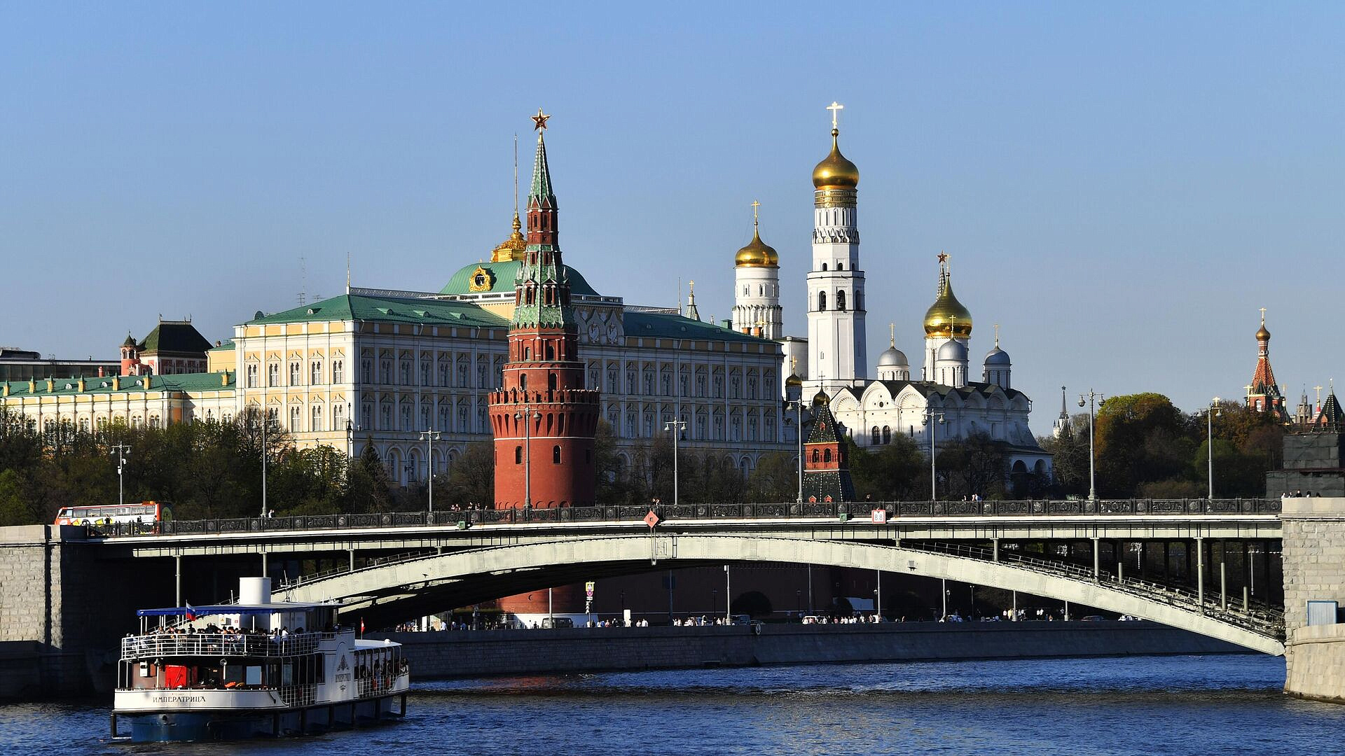 "Глупости". На Украине набросились на Зеленского из-за слов в адрес Путина