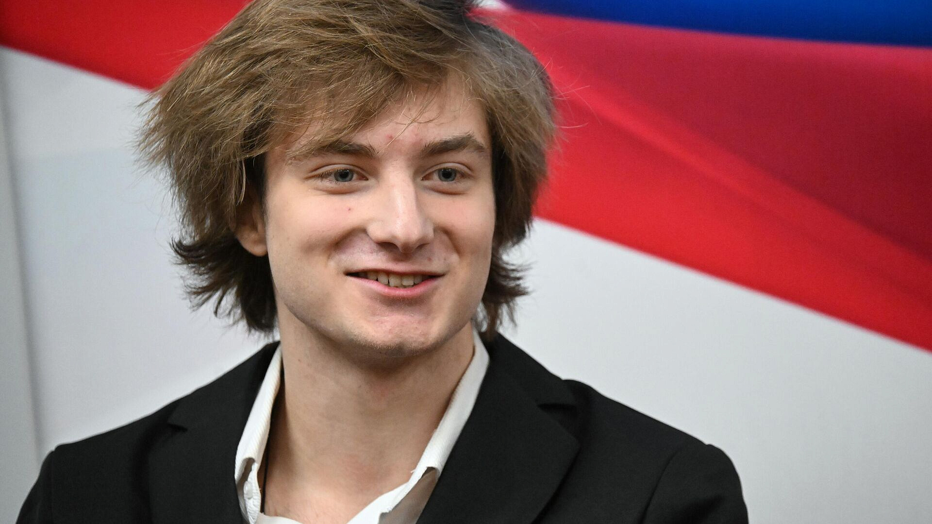Подросток рассказал, о чем думал, когда спасал людей из "Крокуса"