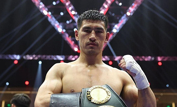 Боксер Бивол освободит титул WBO ради поединка с Бетербиевым