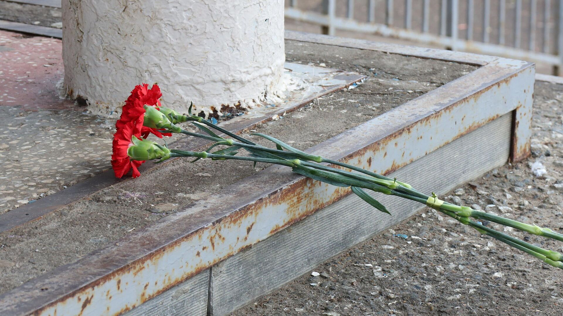 Прощание с погибшим педагогом из Пермского края пройдет 9 апреля