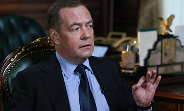 США ошибаются насчет использования Россией ядерного оружия, заявил Медведев