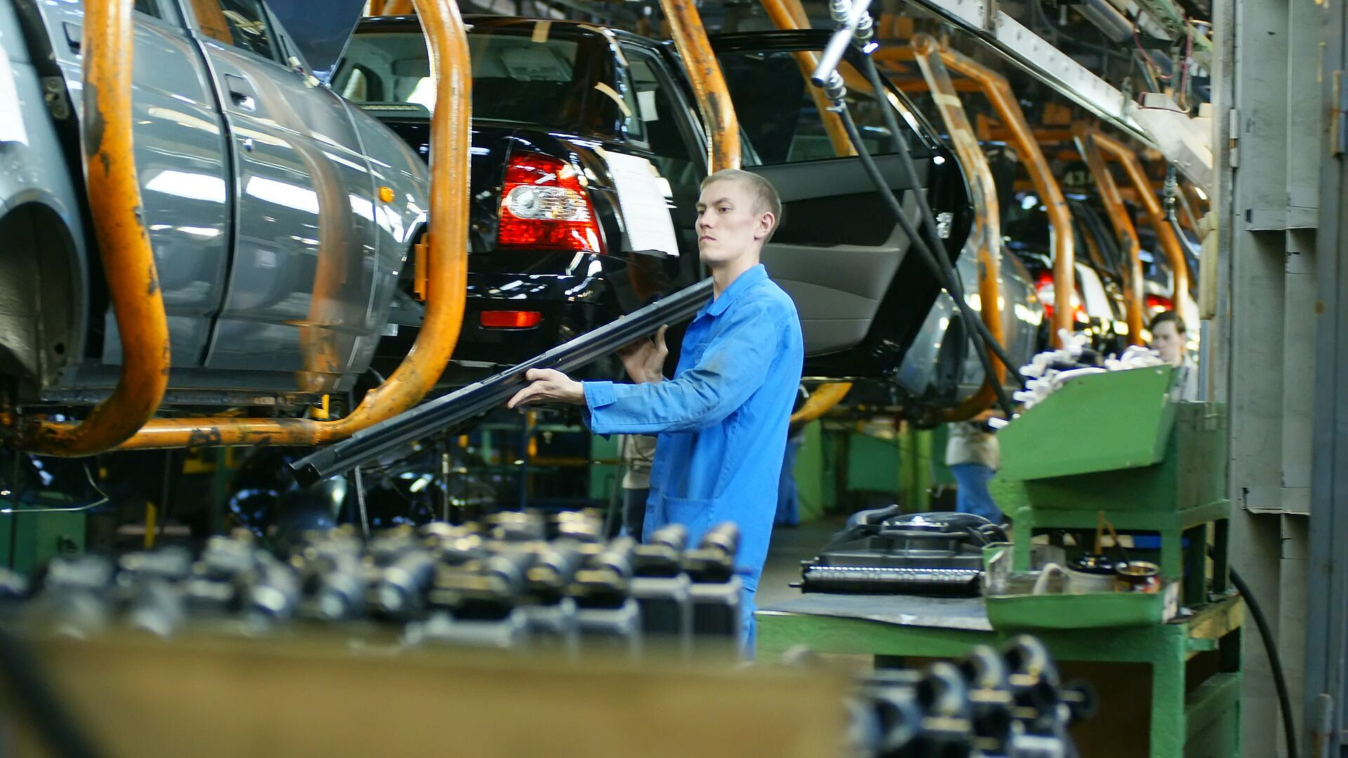 ""    Lada Largus CNG