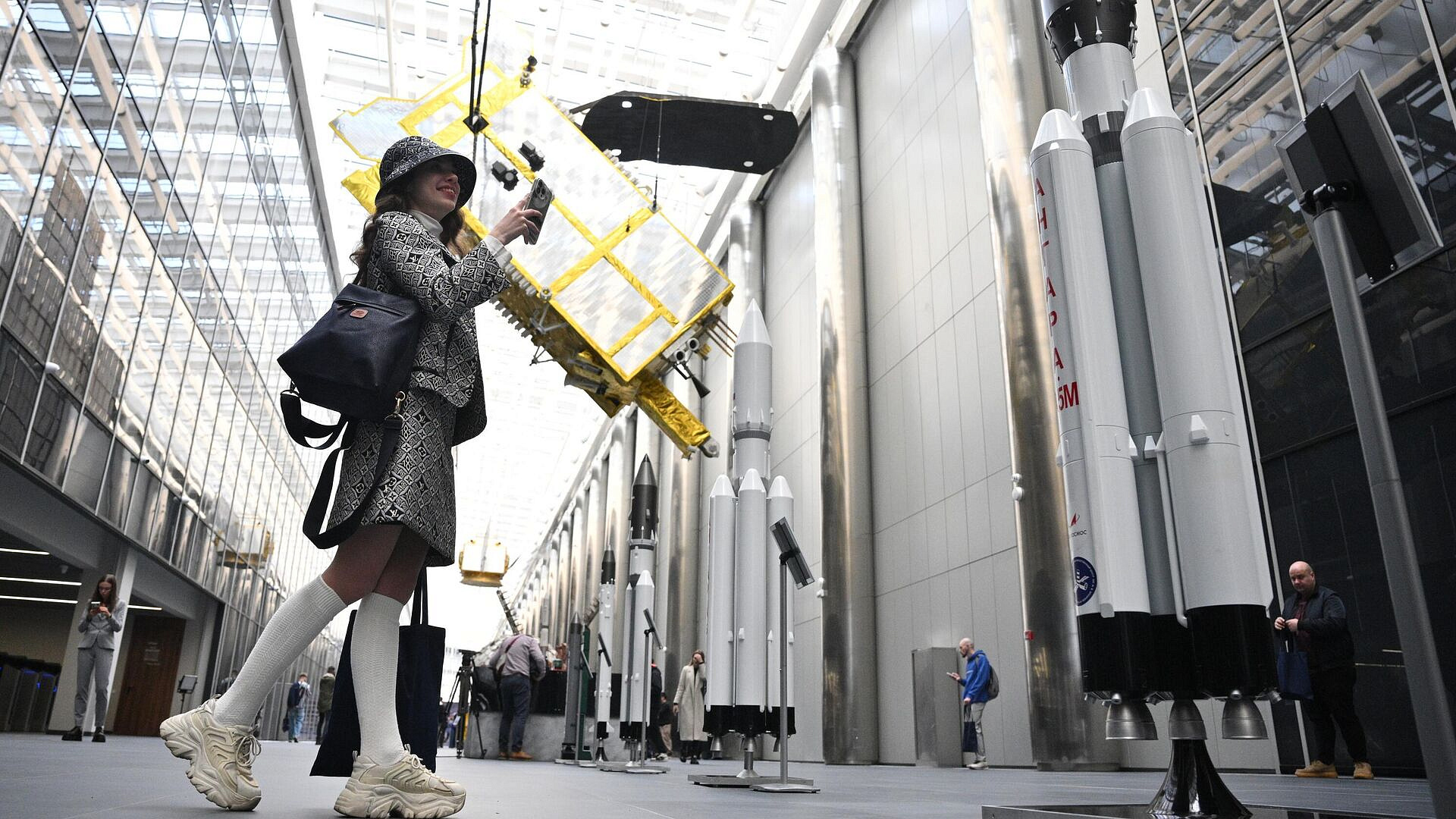 В Москве открылась самая высокая в Европе экспозиция на космическую тему