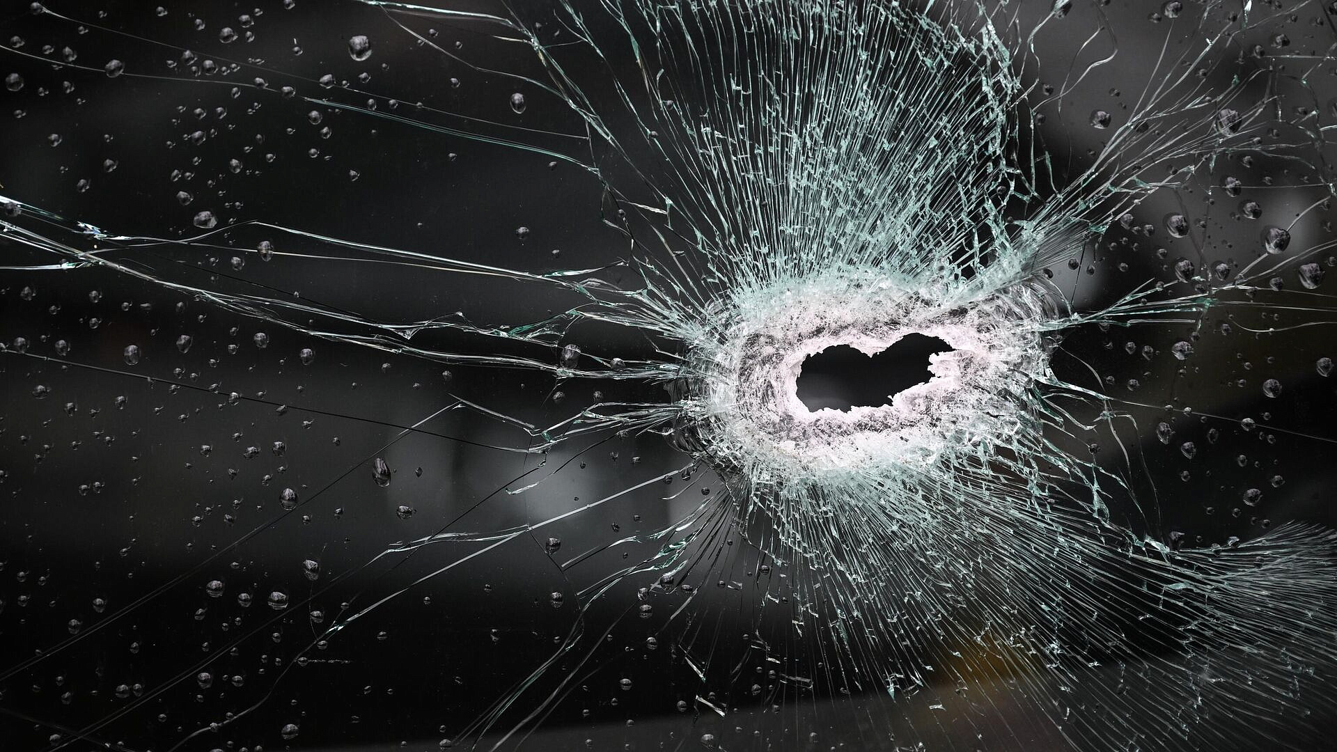 Сальдо рассказал об ударе ВСУ по гражданским объектам в Новой Каховке