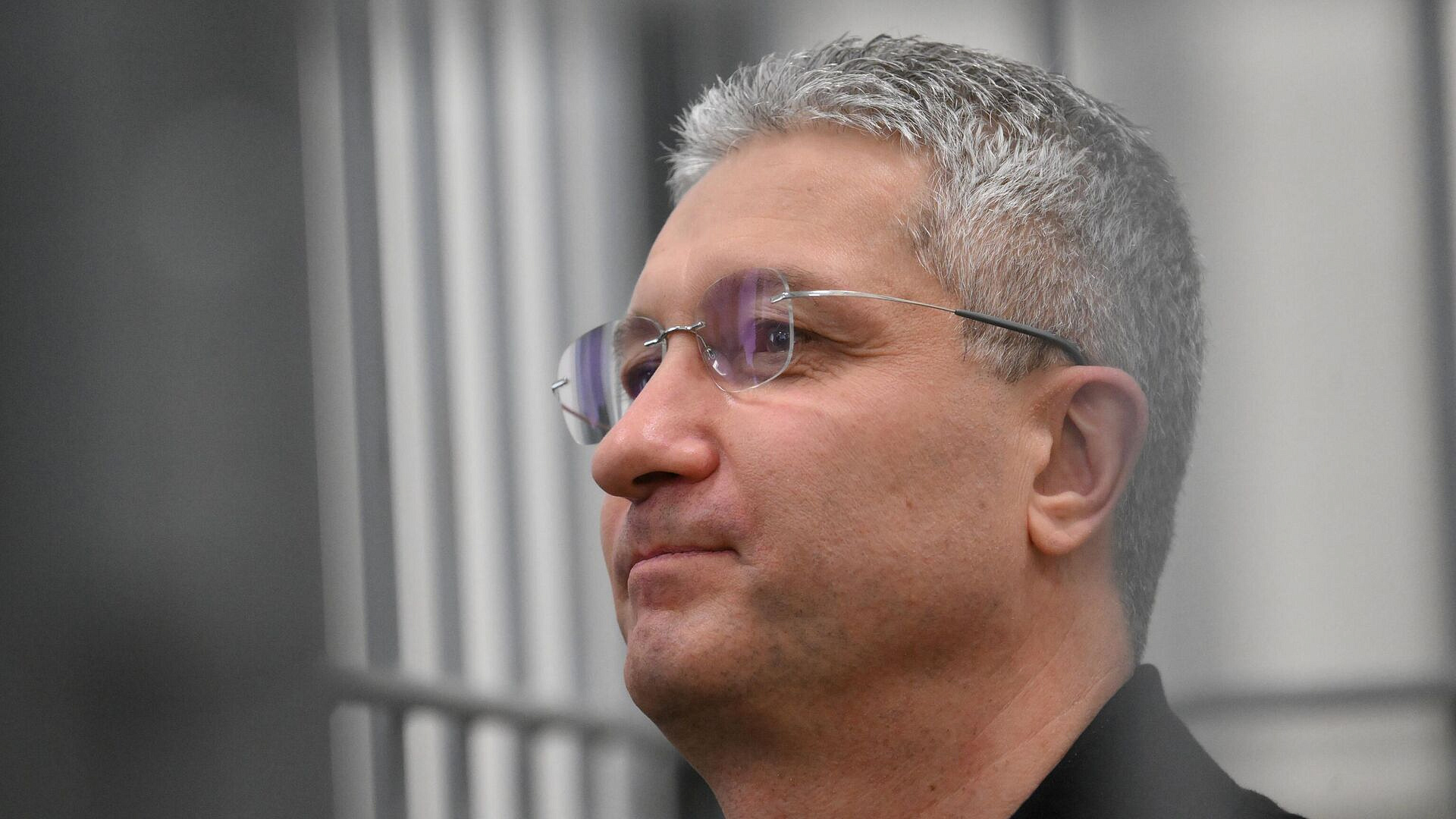 Суд проведет 2 марта беседу по иску Тимура Иванова