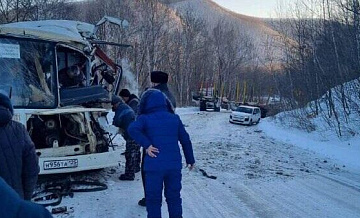 В Приморье госпитализировали четырех человек после ДТП 