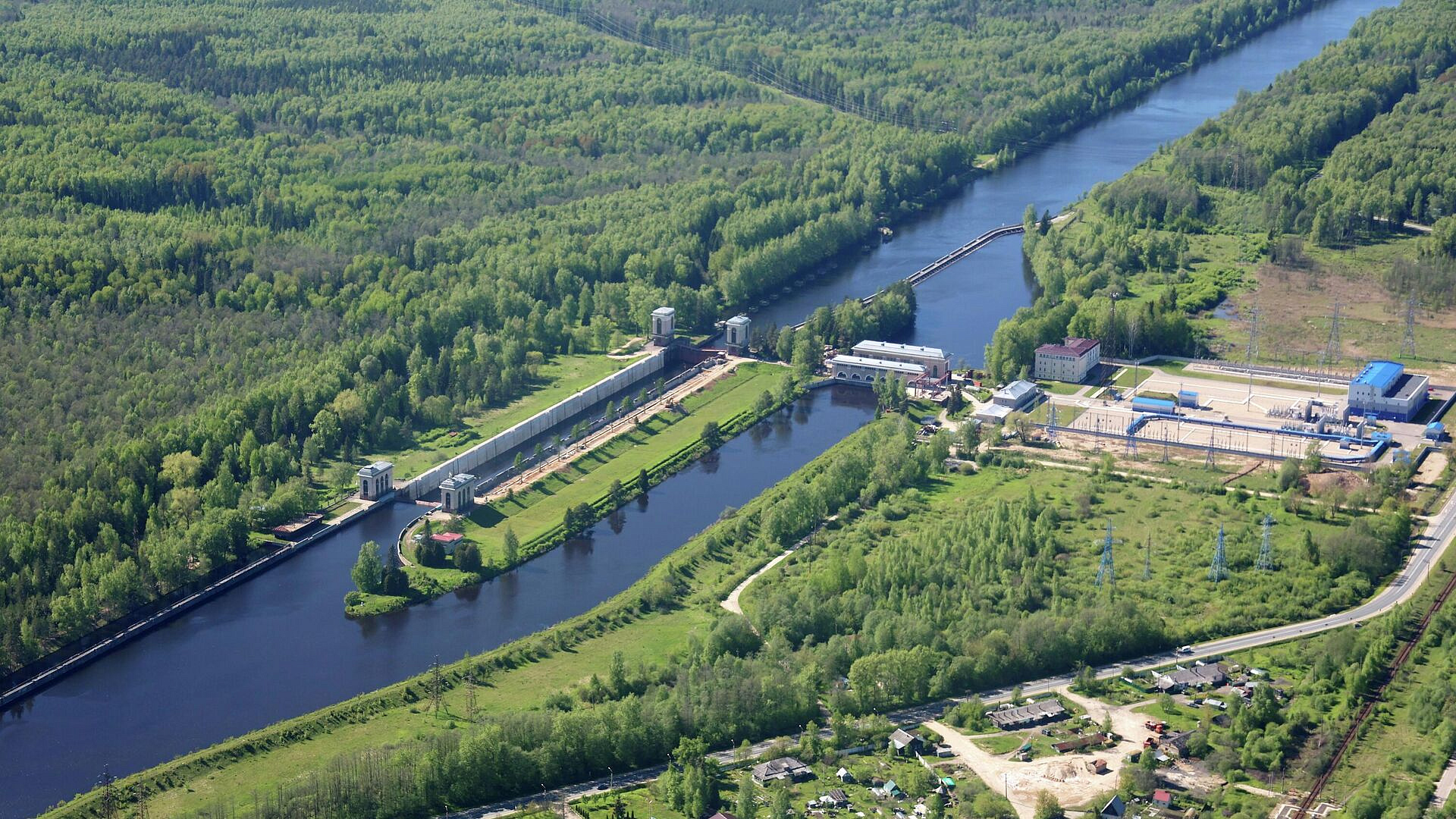 МЧС предупредило о тумане в Подмосковье