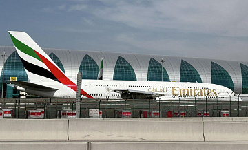 Туристка из Петербурга рассказала, как россияне в Дубае стоят за билетами