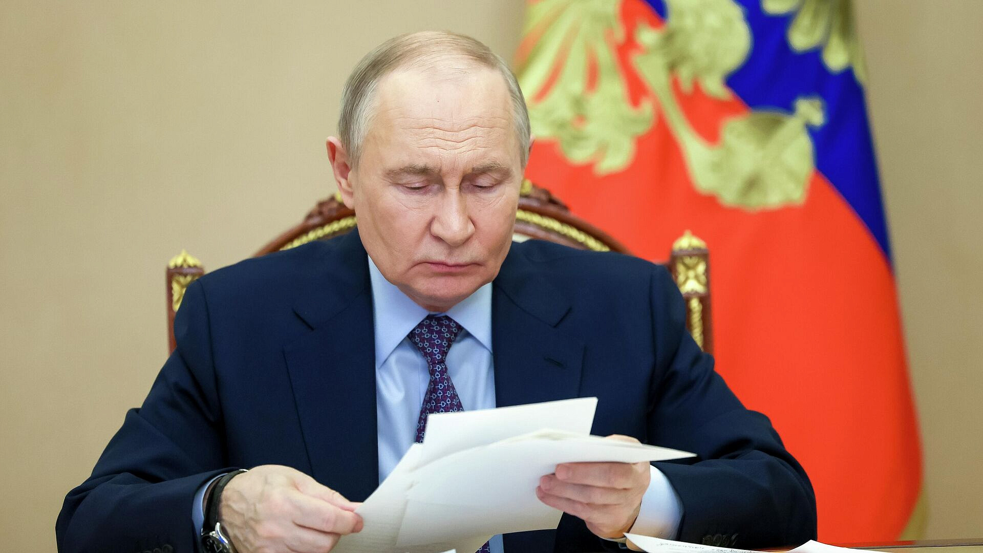 Путин оценил решение властей ДНР построить микробиологическую лабораторию