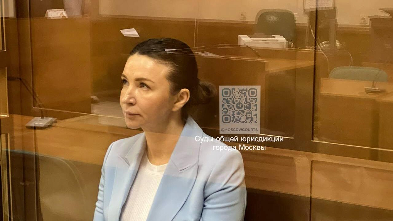 Апелляция подтвердила незаконность платежей Блиновской в ВТБ