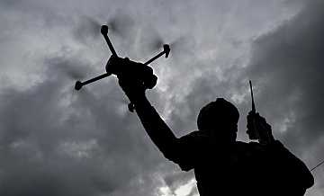 Российские БПЛА могут летать в любую погоду, рассказал боец