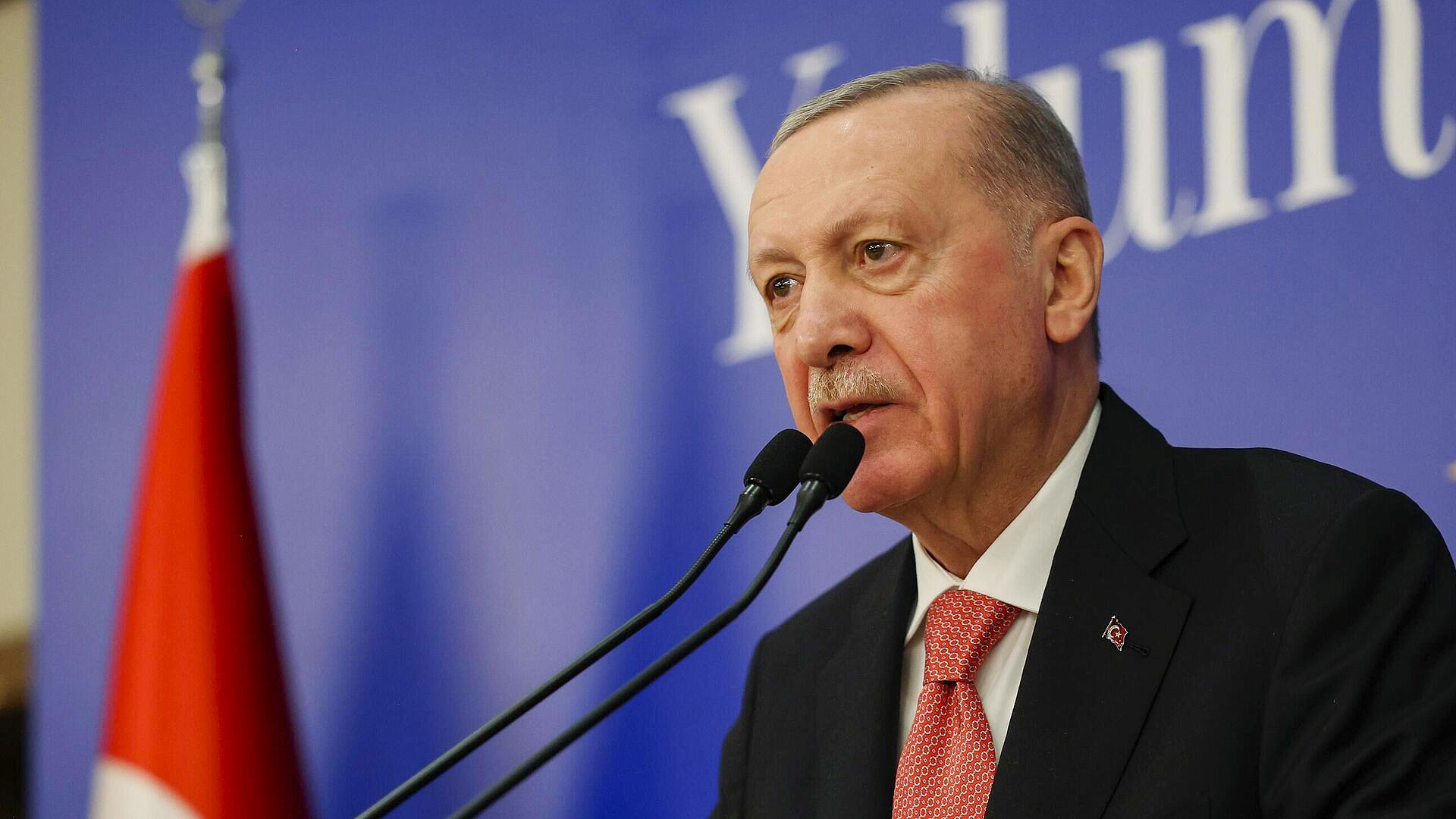 Эрдоган призвал готовиться к сильному урагану в мировой экономике