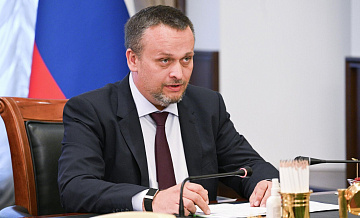 Никитин поручил обеспечить поддержание летной годности авиатехники в России