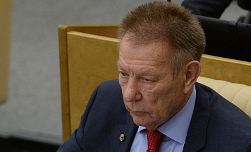 Экс-депутат Госдумы пропал во время прогулки с собакой, пишут СМИ