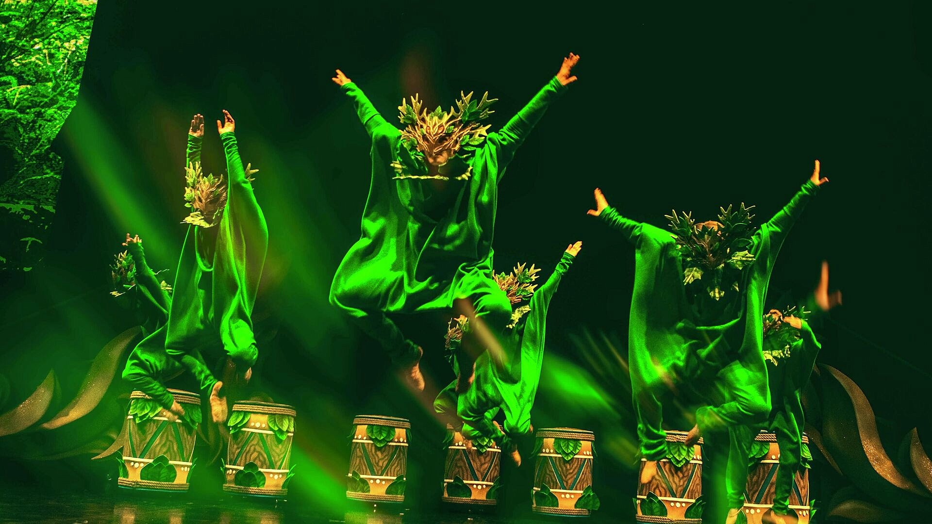 Шоу "Изумрудный город" покажут на сцене "Планеты КВН"