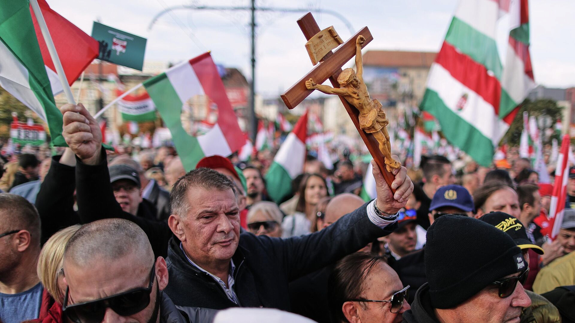 "Мы не сдадимся": в Венгрии жестко ответили на ультиматум Киева