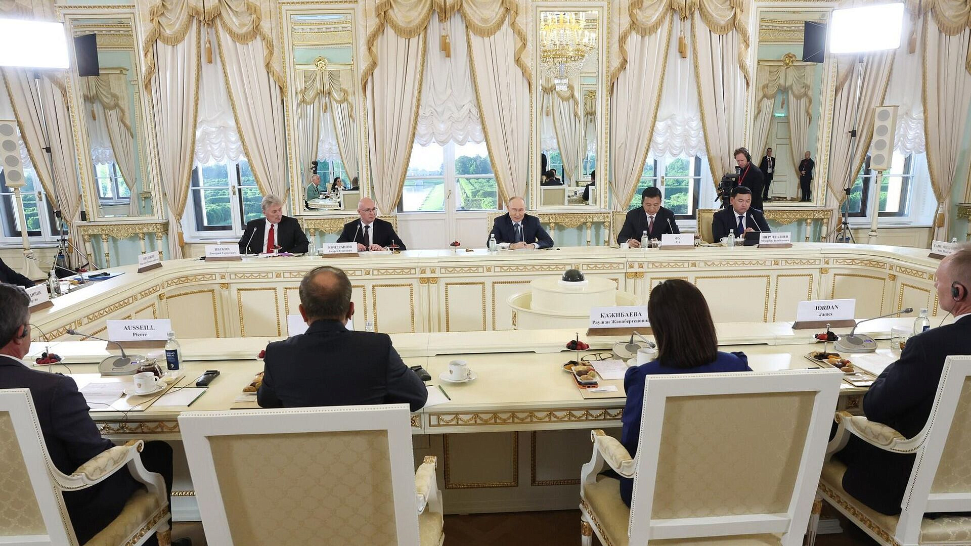 Путин назвал заявления о возможности нападения России на НАТО провокацией