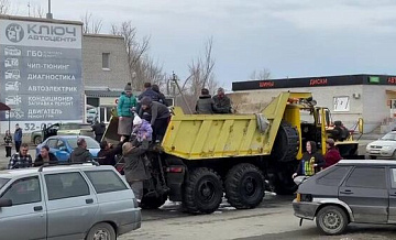 В Оренбурге из-за паводка частично ограничили движение автотранспорта