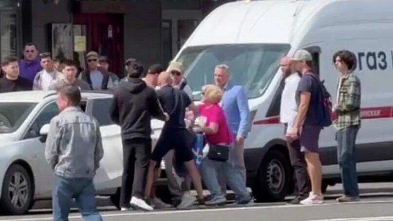 � ������ ��������� �����, �������� ���������� ������� � ������