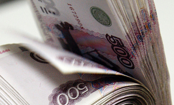 Россияне рассказали, сколько средств они держат под подушкой