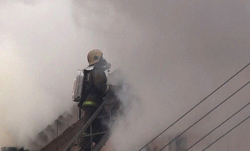 В Благовещенске при пожаре в здании погибли пять человек