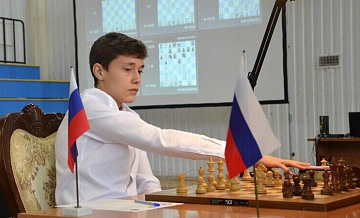 Гроссмейстер Есипенко сыграл вничью в 11-м раунде турнира претендентов