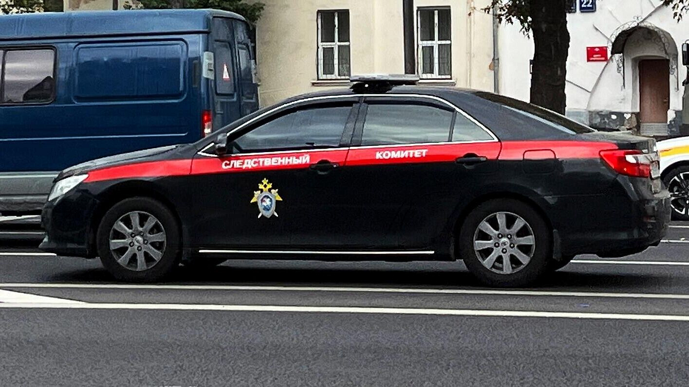 В Ростове-на-Дону женщина выпала из салона автобуса