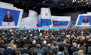 Рогов заявил, что в России взяли курс на перезагрузку элиты