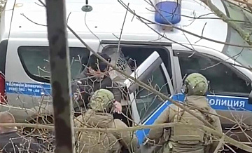 ����� ��������� � ����� � �������� ���� �������