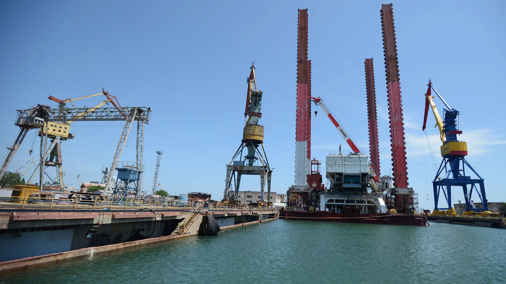 ������ � ��������� ������������ � �������������� � ������� ������������