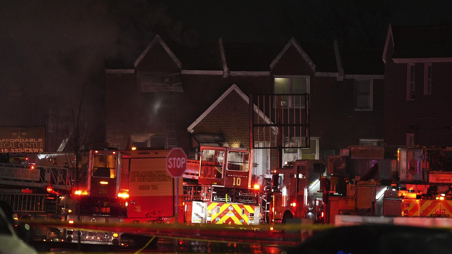 Губернатор Пенсильвании заявил, что проинформирован об авиакатастрофе