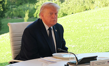 Зеркальный пруд в Вашингтоне снова отремонтируют, заявил Трамп